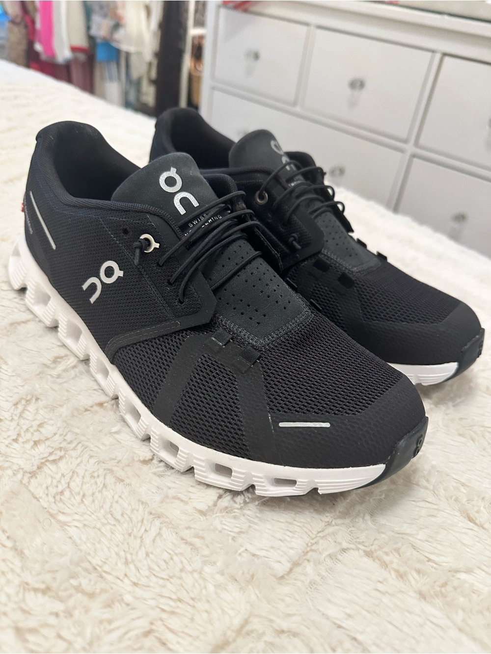 On Running Cloud Sneaker - Picture 7 of 10